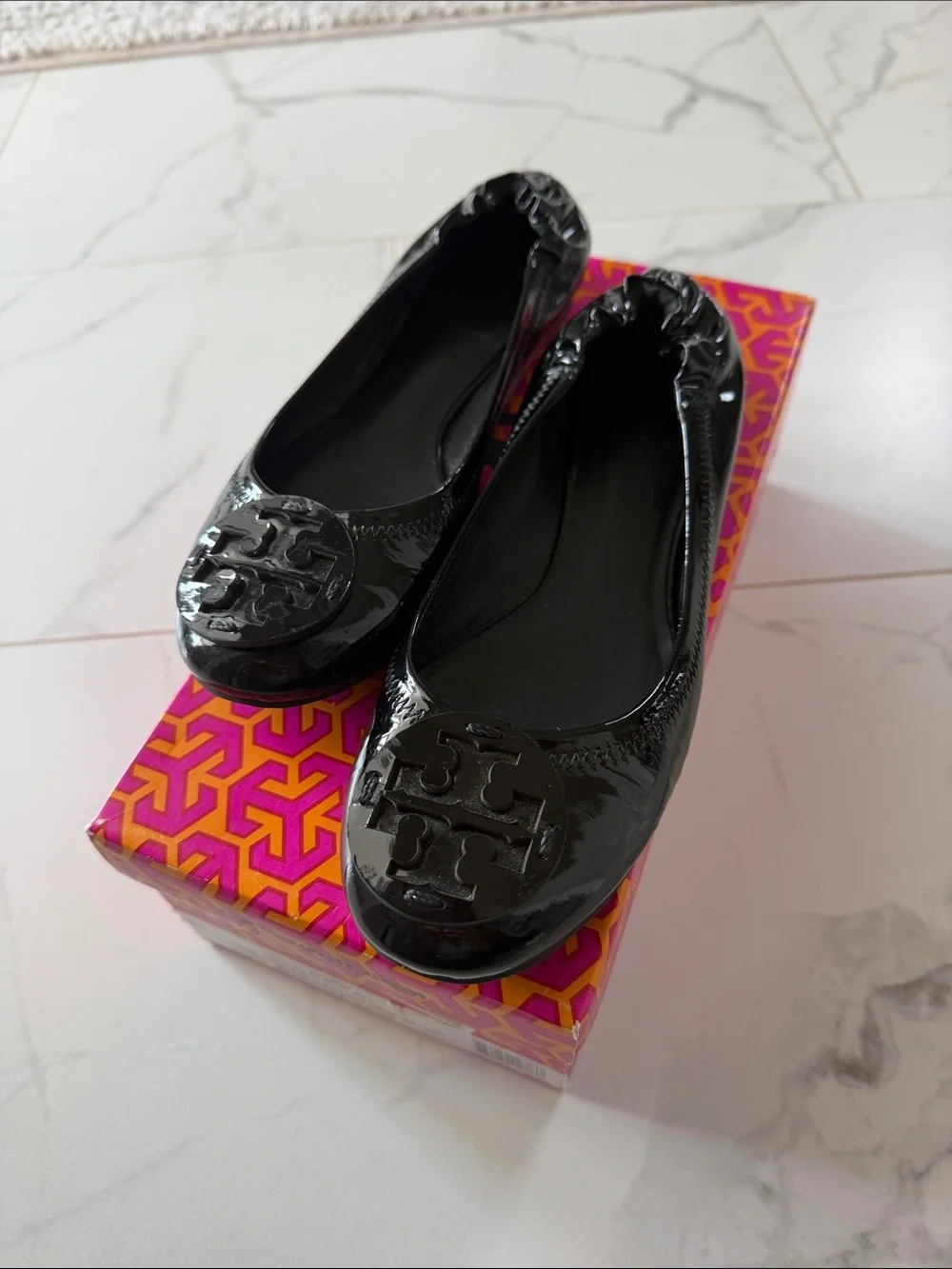 Tory Burch Black Patent Reva Logo Round-Toe Ballet Flats